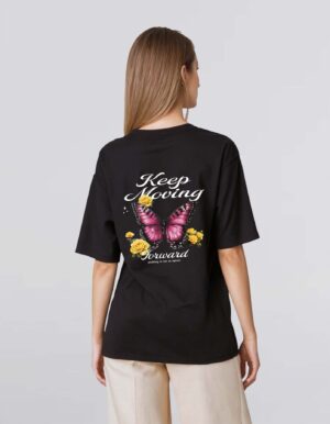 OVERSIZED FIT T-SHIRT