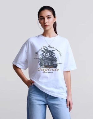 OVERSIZED FIT T-SHIRT