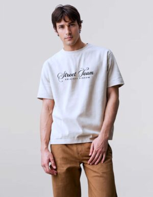 OVERSIZED FIT T-SHIRT