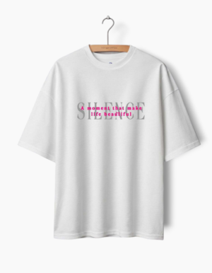 OVERSIZED FIT T-SHIRT